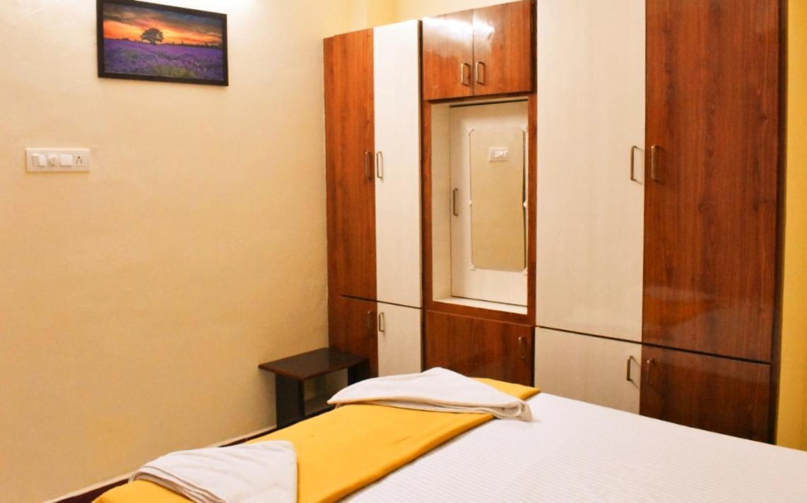 Sannidhi Service Apartments Tirupati Exterior foto